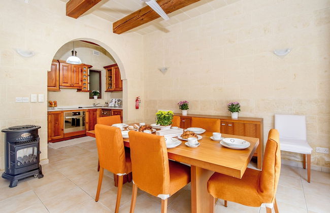 Ta'sandrija Pool And Well-being In Gozo - Photo 23