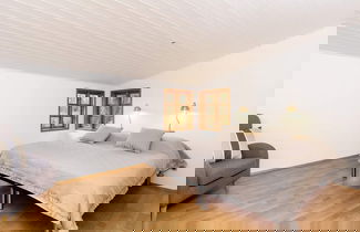 Foto 2 - 4 Person Holiday Home in Vaeggerlose