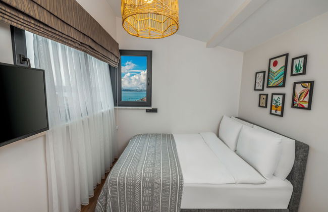 Primera Suite - Photo 11