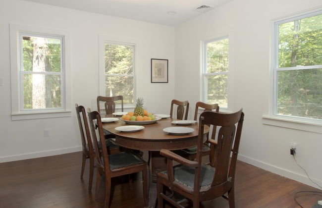 Fernwood Cottage A Poconos Retreat - Foto 15