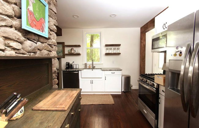 Fernwood Cottage A Poconos Retreat - Foto 16