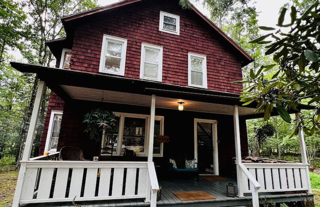 Fernwood Cottage A Poconos Retreat - Foto 8