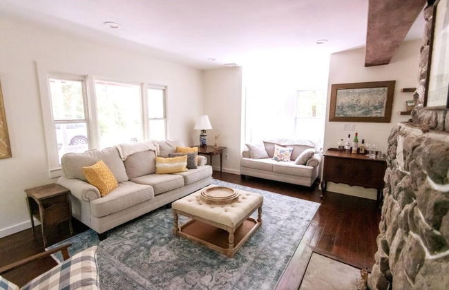 Fernwood Cottage A Poconos Retreat - Foto 14