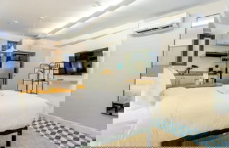 Foto 2 - w Monochrome Loft in Santa Ana
