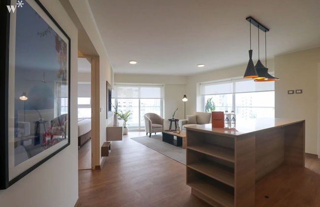 w Deluxe 2BR w Panoramic Terrace in Miraflores - Photo 31