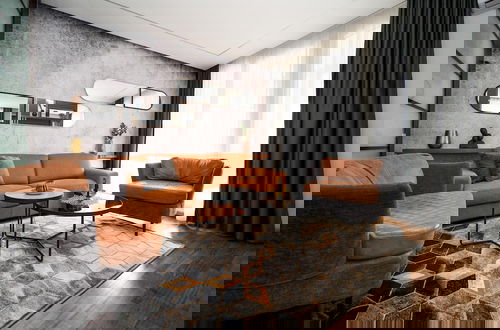 Photo 39 - Luxury Design 2bdr Apartment