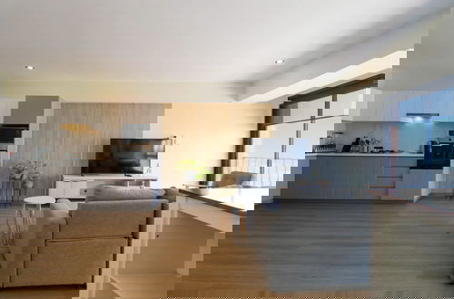 Photo 31 - w Artistic 2BR With Balcony in Miraflores