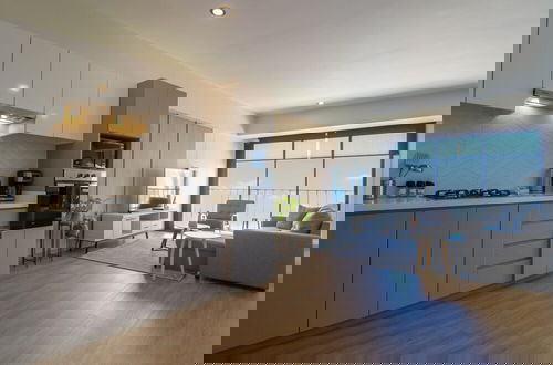 Photo 22 - w Artistic 2BR With Balcony in Miraflores