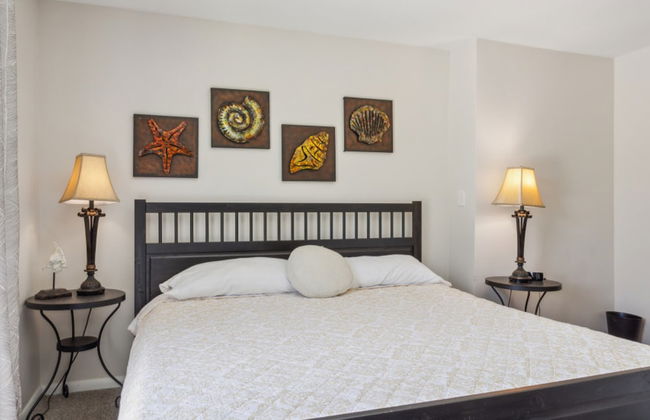 Shore to Please Condo With Pool Views of Beach - Foto 45