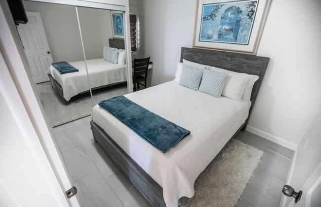 Enjoy Sunsets at Fully Equipped Condo at the Beach - Foto 12