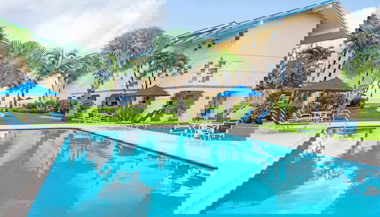 Foto 1 - Enjoy Sunsets at Fully Equipped Condo at the Beach