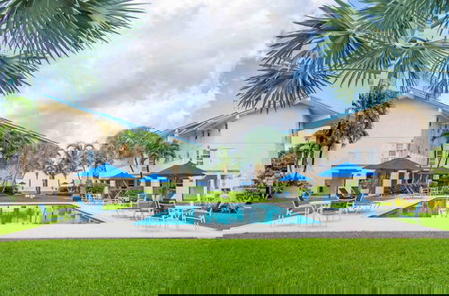 Photo 3 - Enjoy Sunsets at Fully Equipped Condo at the Beach