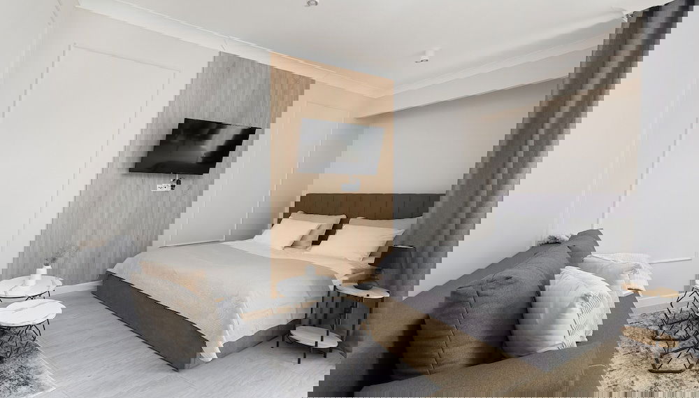 Primary image