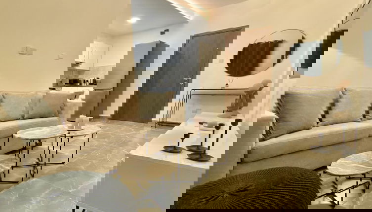 Foto 1 - White Arches Sea View Apt No 2