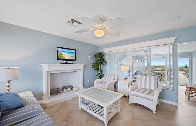 Las Hermanas 2 1 Bedroom Condo by RedAwning - Photo 1