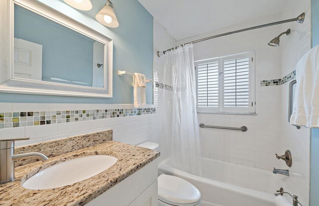 Las Hermanas 2 1 Bedroom Condo by RedAwning - Photo 20