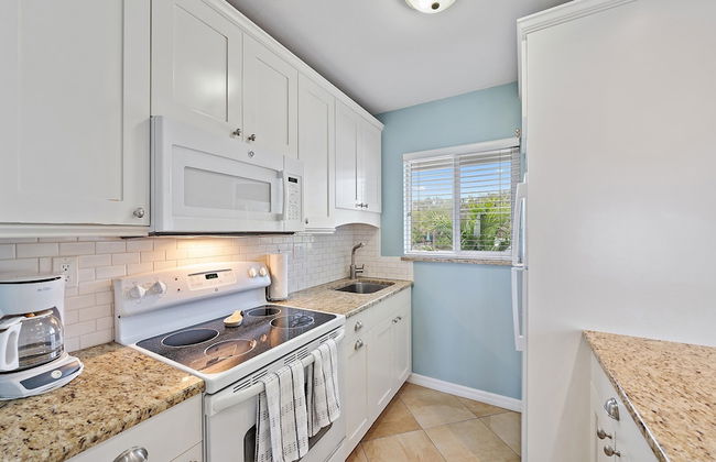 Las Hermanas 2 1 Bedroom Condo by RedAwning - Photo 11
