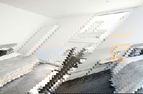 Foto 3 - Immaculate 1-bed 1-bath Apartment in London Area