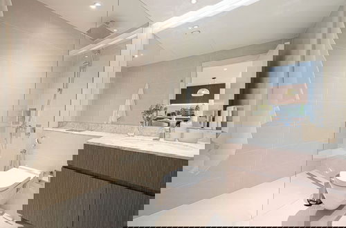 Foto 9 - Quiet Place 1BR La Rive 2 Jumeirah