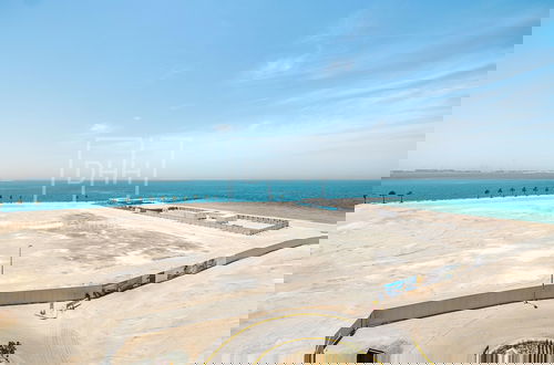 Photo 15 - Full Sea View 1Bed Le Pont B1 in La Mer