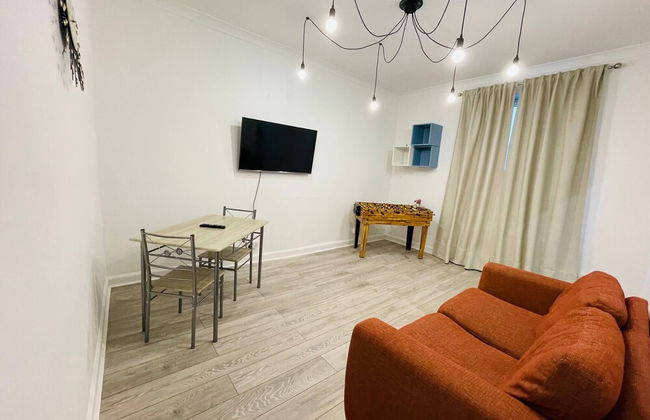 1 Bedroom Pet Friendly Apt Wd Free Wifi, Parking, Netflix & Pool Table. Sleeps 3 - Photo 6