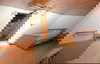 Foto 3 - Spacious and Bright Flat With Swimming Pool - Beahost
