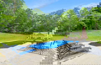 Foto 3 - Secluded Lux Mansion Pool Home With Amazing Views