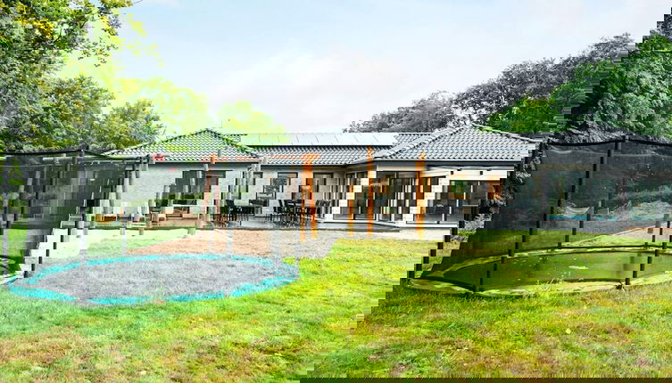 Foto 1 - 16 Person Holiday Home in Glesborg