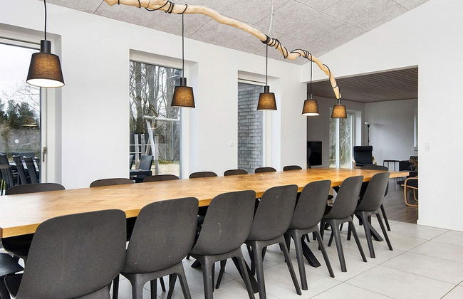 16 Person Holiday Home in Glesborg - Foto 30