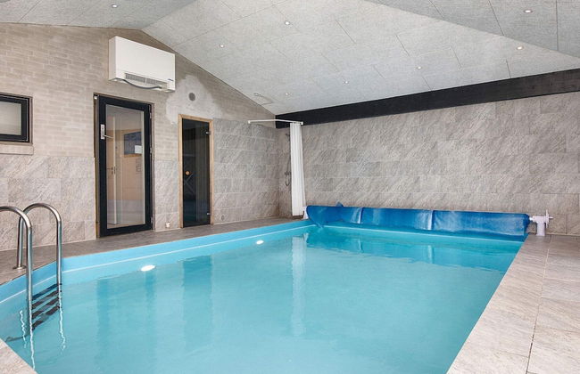 16 Person Holiday Home in Glesborg - Foto 23