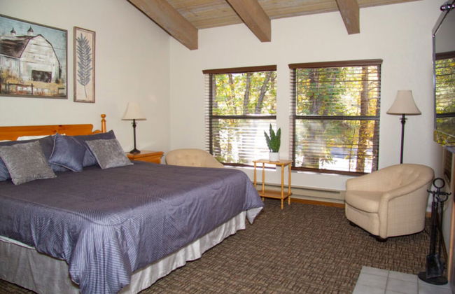 Quality Hill Resort - Photo 3