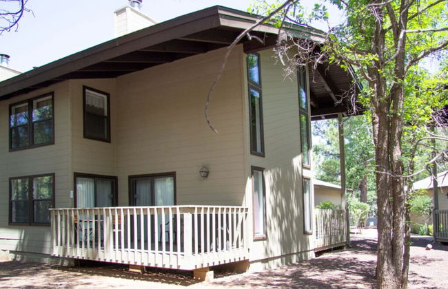 Quality Hill Resort - Photo 32