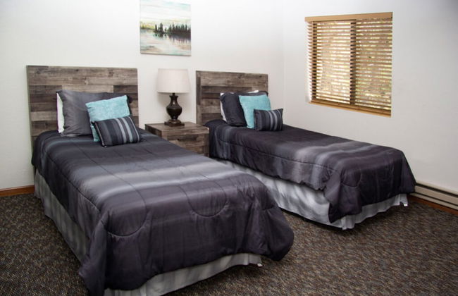Quality Hill Resort - Photo 4