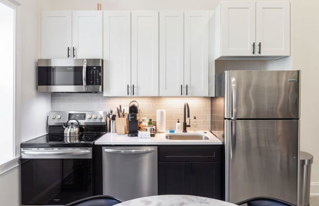 Sosuite Penthouse 1BR Apt w Arch Windows W D - Foto 11