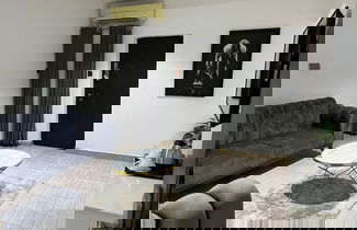 Photo 1 - Apartment 550