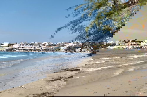 Foto 43 - Sea View And Mountain View Apartment For 4 People