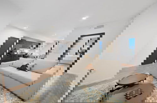 Photo 16 - Lux Condo with Stunning Miami Views