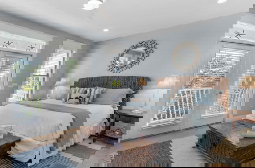 Foto 10 - DOG Friendly Seacrest Home With Easy Access to Resort Pool + Beach Tram