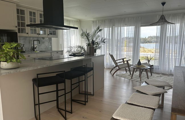 Captivating 3-bed Villa in Halanda With Lake View - Foto 7