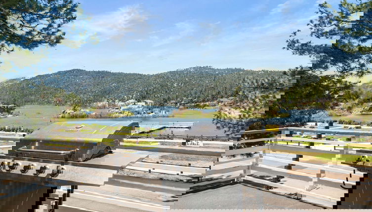 Foto 1 - Boulder Bay Lakefront Getaway