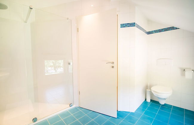 Luxurious Villa With Pool and Sauna, and Very Suitable for Culinary Workshops! - Foto 58