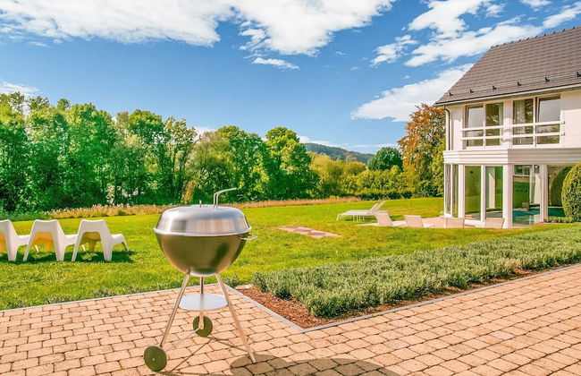 Luxurious Villa With Pool and Sauna, and Very Suitable for Culinary Workshops! - Photo 67