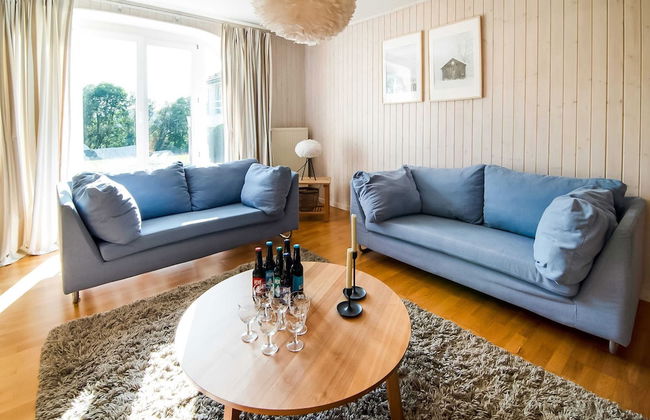 Luxurious Villa With Pool and Sauna, and Very Suitable for Culinary Workshops! - Foto 32