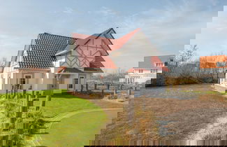 Foto 1 - Villa Near North Sea Beach With Sauna