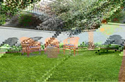 Foto 30 - Voula Luxury Modern Living with Garden