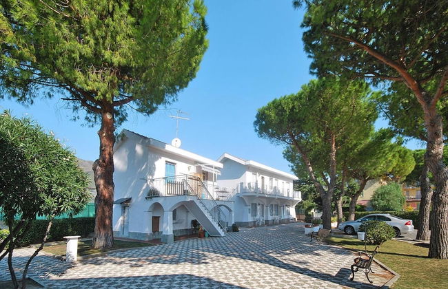 Apartment in Ceriale With Parking Space - Foto 40
