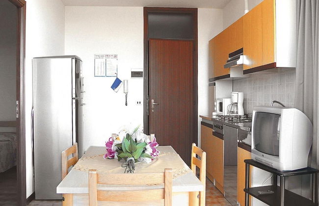 Apartment in Ceriale With Parking Space - Foto 15