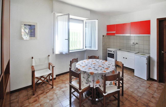 Apartment in Ceriale With Parking Space - Foto 18