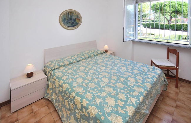 Apartment in Ceriale With Parking Space - Foto 12