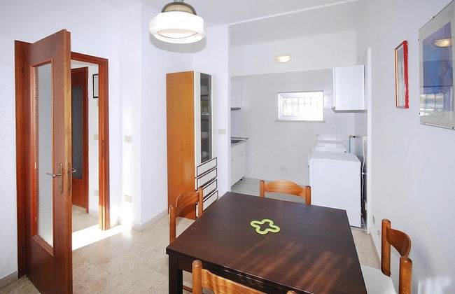 Apartment in Ceriale With Parking Space - Foto 21